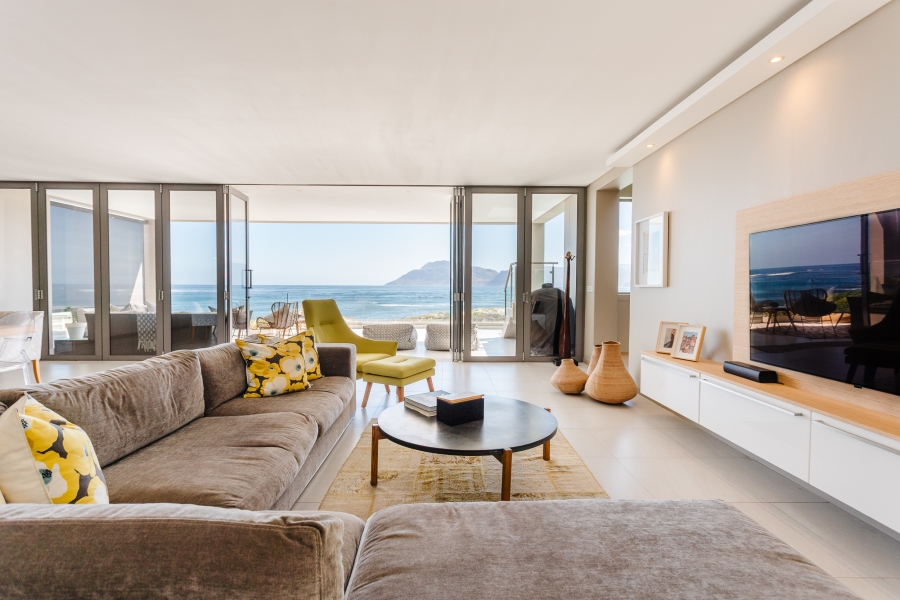 4 Bedroom Property for Sale in Kommetjie Western Cape